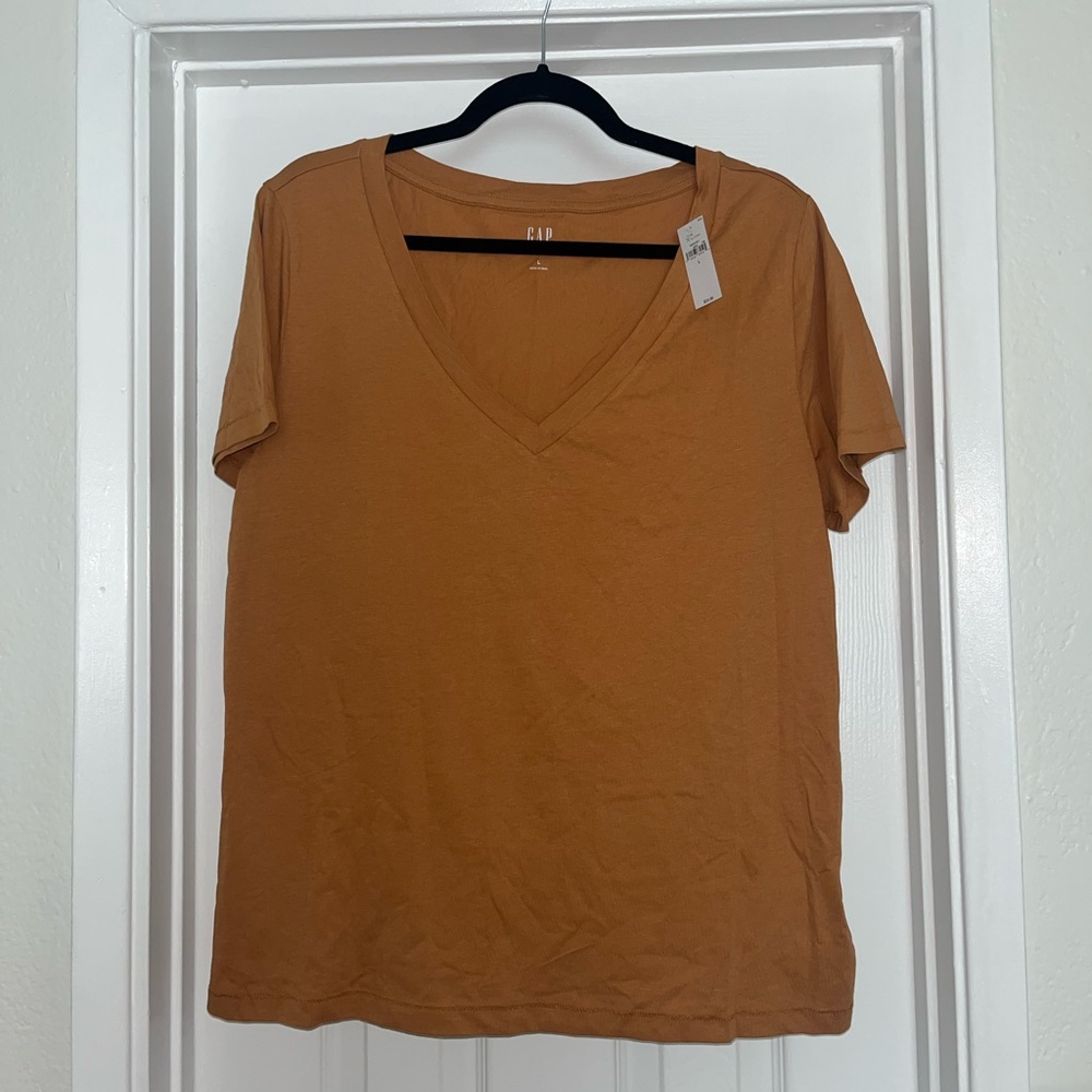 NWT MUSTARD GAP TEE